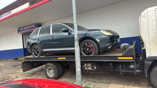 Porsche Cayenne v8 automatic stripping for parts