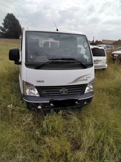 TATA supper ace stripping for parts engine gearbox body parts all available