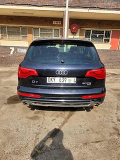 Audi Q7 3.0 tdi stripping for parts engine gearbox body parts all available