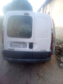 Renault kangoo stripping for parts