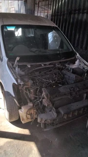 Volkswagen Caddy CLC (2.0l) diesel stripping for parts