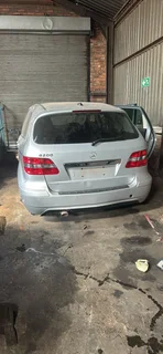 Mercedes B200 stripping for parts