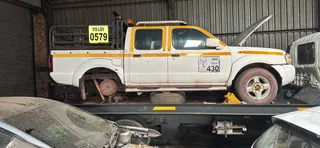 Nissan hardbody stripping for parts