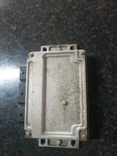 Plug &amp; play engine e c u, peugeot, i a w 6 l p1 09