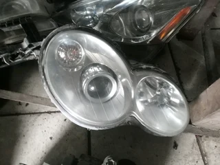 Mercedes Benz W203 coupe head lights