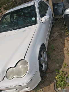 Mercedes Benz W203 body for C320 CDI for sale