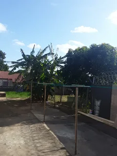 Phoenix 2-bedroom apartment for rent in unit 11