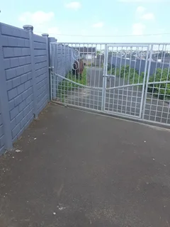 Phoenix 2 bedroom aprtment to rent in unit 11