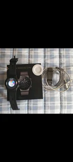Huawei watch GT2 pro Good condition 8 to 10 days battery life Charger cable Charger magnet Box Extra