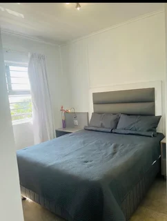 Modern Furnished 2-Bedroom Apartment in Umhlanga