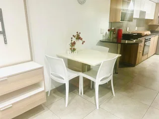 Modern Furnished 2-Bedroom Apartment in Umhlanga