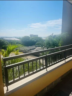 Modern Furnished 2-Bedroom Apartment in Umhlanga