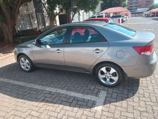 2010 Kia Cerato Sedan