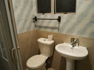 Large open plan outbuilding for rent Stanmore Phoenix