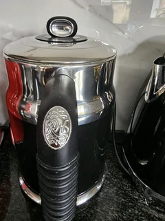 Russell Hobbs 21671Retro Classic Noir Kettle