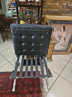 Barcelona Style Footstool/Chair