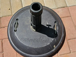 Outdoor Umbrella with Concrete Base