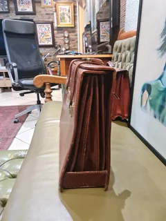 Di Berardino Lawyers Genuine Leather Laptop Bag