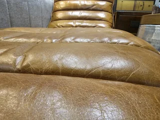 Vintage Leather Lounger in Stainless Steel and Brown Leather