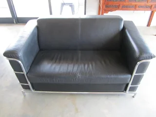 Le Corbuisier 1980&#39;s 4 Piece Leather Couch Set