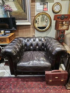 Jefferson Chesterfield Leather Armchair In Burnt Vintage Finish