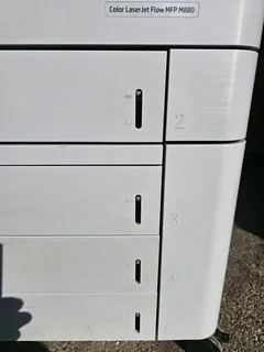 HP Color LaserJet Enterprise flow M880 Multifunction Printer