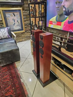 Monitor Audio Radius 270 Floorstanding Speakers