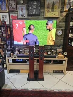 Monitor Audio Radius 270 Floorstanding Speakers