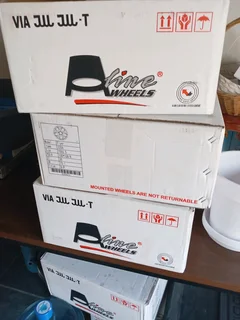 Honda 15&#34;rims and wheelcaps