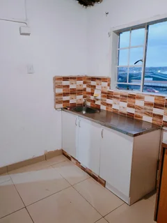 Flat to rent in Redfern