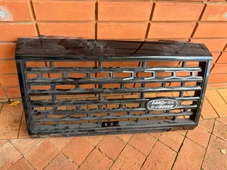 Land Rover Defender Adventure Grill