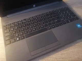 HP LAPTOP COMPUTER