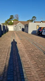 Thornton The Palms 3 Bed 2 Bath Garage R12850 Occupation 1 Feb 2026