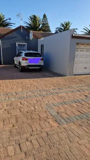 Thornton The Palms 3 Bed 2 Bath Garage R12850 Occupation 1 Feb 2026