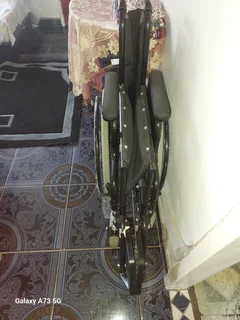 I have a brand new wheel chair for sale i want R3000 for it. It's a light weight wheelchair.