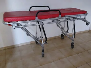 Self loading ambulance stretcher R4000