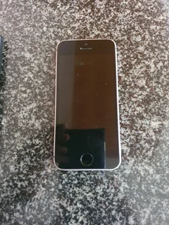 iPhone 6 ( 64 Gigs ) and 6S