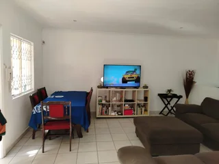 3 Bedrooom townhouse to rent in secure estate / complex in Broadlands