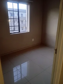 Two bedroom apartment to share.