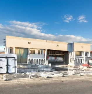  Investment Alert: Rare 10-unit Income Property!