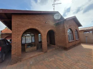 Your Ideal Family Home Awaits in Ivory Park