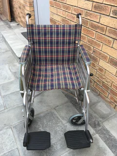 Wheelchair - lightweight aluminium and foldable