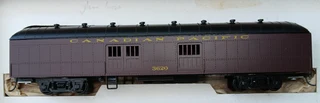 HO Canadian Pacific Passenger coach set of 5