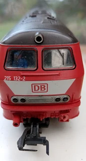 Roco HO Scale DB Diesel Locomotive BR 215 132 2