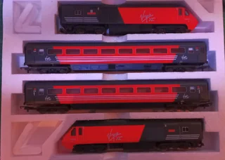 LIMA HO Virgin Cross Country 4 unit train set DC