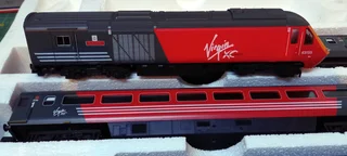 LIMA HO Virgin Cross Country 4 unit train set DC