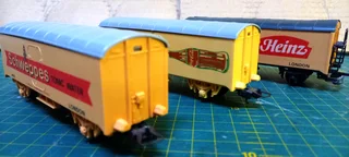 Lima HO refrigerated vans - Heinz; Schweppes; Coca-Cola available