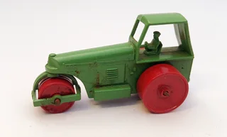 Matchbox cars (7)