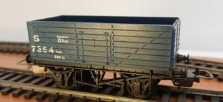 LIMA HO scale wagons