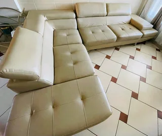 L-SHAPE LEATHER COUCH